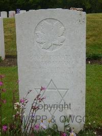 Etaples Military Cemetery - Grossman, A